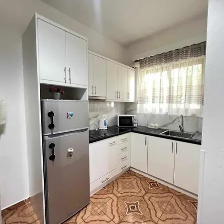 Sandri Apartament *