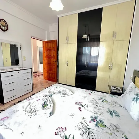 Apartament Sandri Saranda