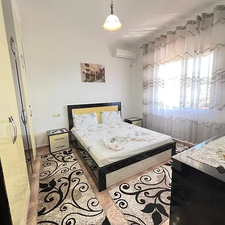 Sandri Apartament Saranda