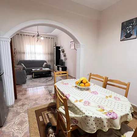 Sandri Sarandë
